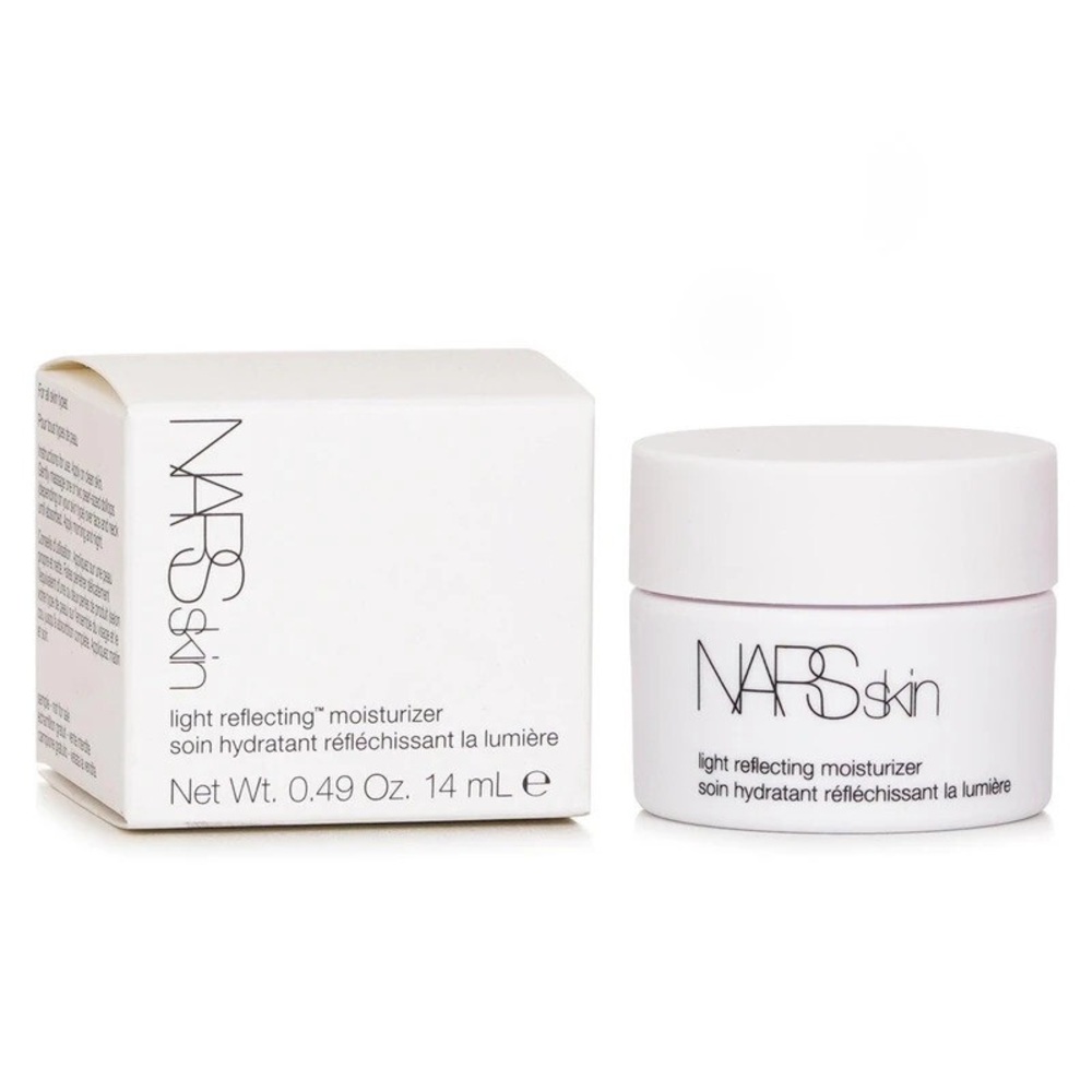 NARS Skin Light Reflecting Moisturizer